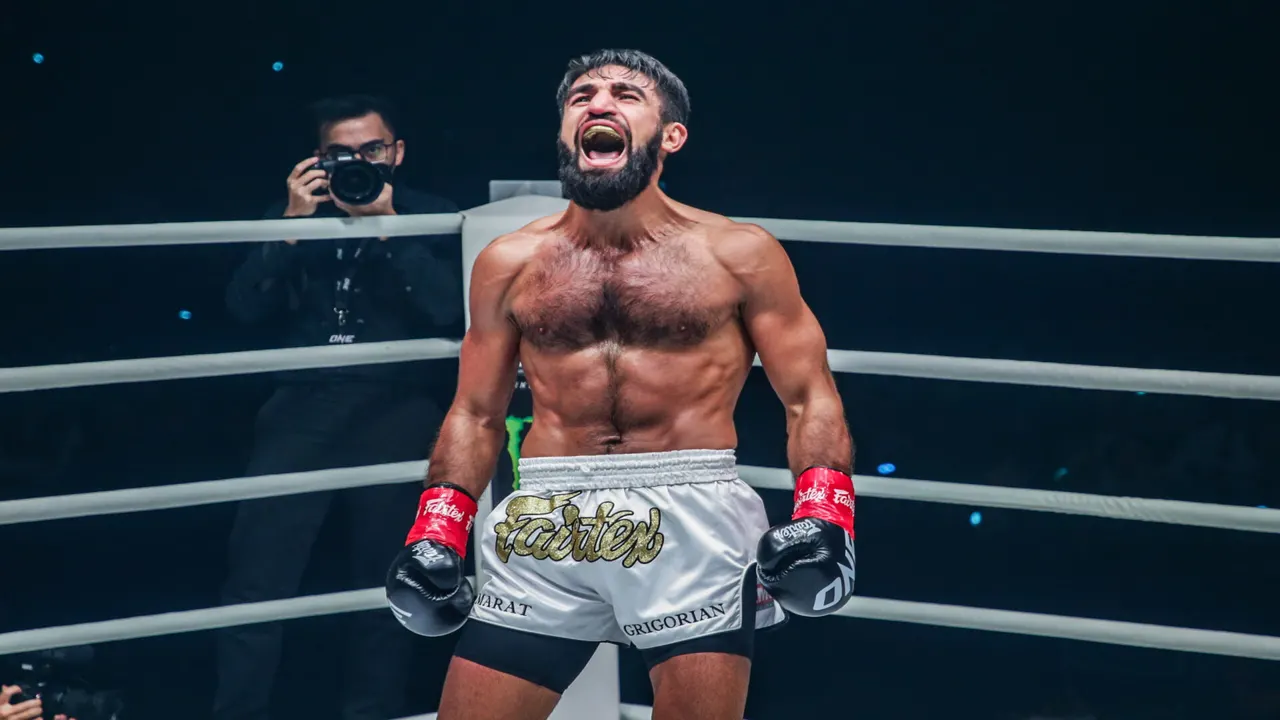 أبرز 5 خلاصات من عرضONE 165: Superlek Vs. Takeru